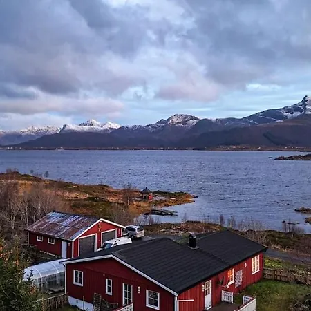 Your Lofoten Base, Quiet & Well Located Basement *